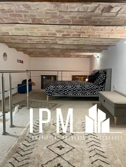 Local commercial dans Marseille à vendre - Photo de l’immeuble – Image 3 sur 4