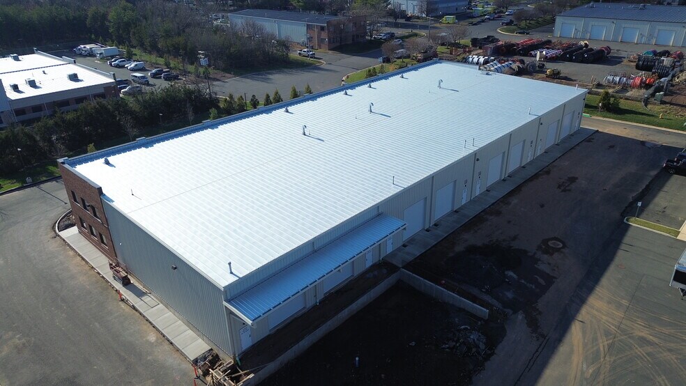 11982 Wilton Meadows Ct, Manassas, VA à louer - Photo de l’immeuble – Image 2 sur 6