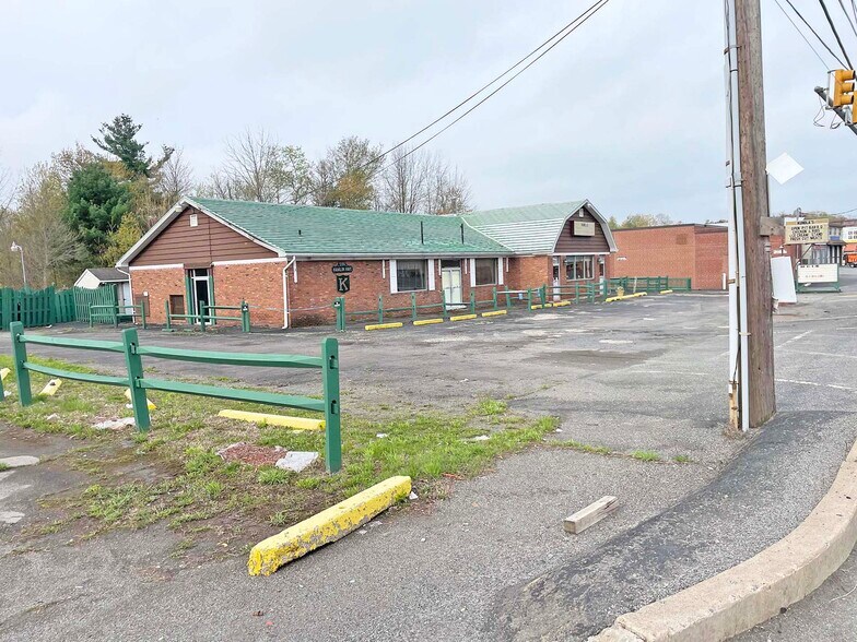 596 Hamlin Hwy, Hamlin, PA à vendre - Photo de l’immeuble – Image 2 sur 17