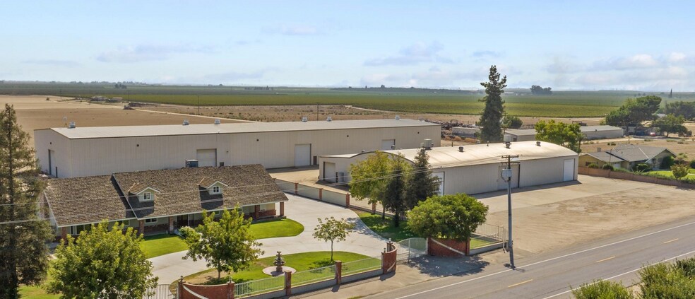 16240 S Fowler Ave, Selma, CA à vendre - Photo de l’immeuble – Image 2 sur 4