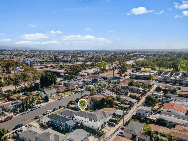 734-740 S 46th St, San Diego, CA à vendre - Aérien – Image 2 sur 14