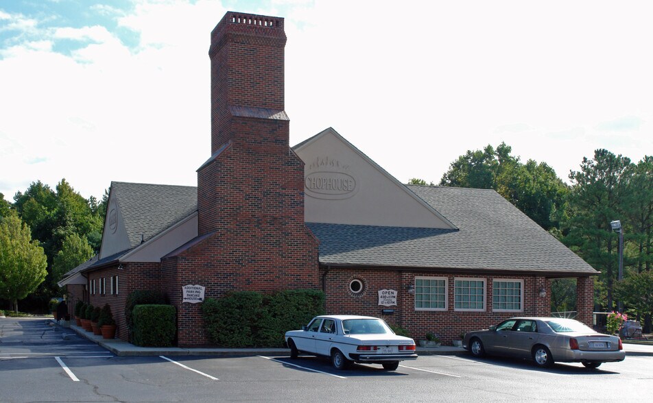 1995 Richmond Rd, Williamsburg, VA à vendre - Photo de l’immeuble – Image 2 sur 12