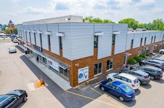 Plus de détails pour 27900-27970 Chagrin Blvd, Beachwood, OH - Bureau, Local commercial à louer