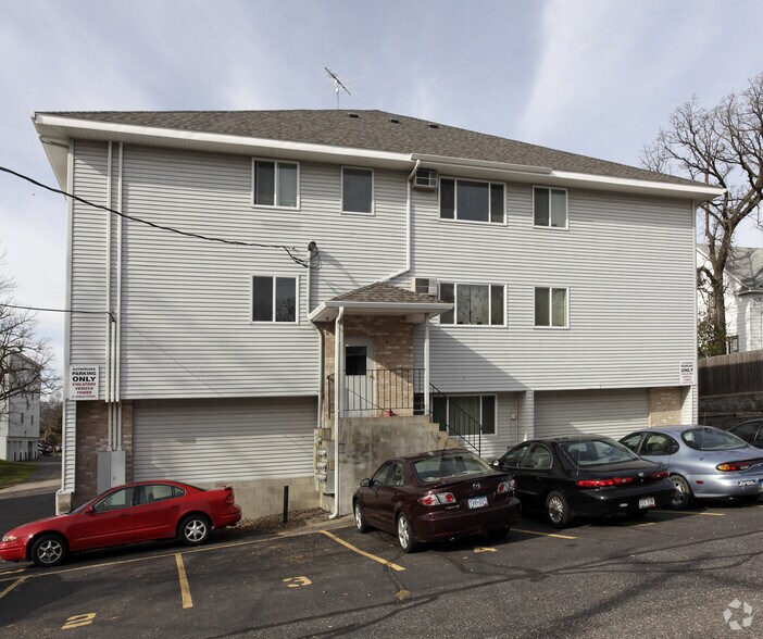 1010 6th Ave S, Saint Cloud, MN à vendre - Photo de l’immeuble – Image 2 sur 86