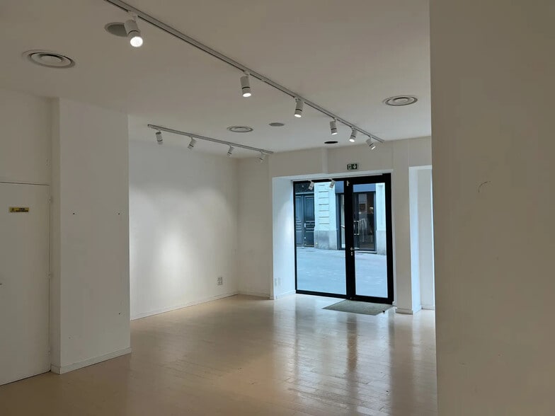 7 Rue Scribe, Nantes à louer - Photo de l’immeuble – Image 2 sur 3