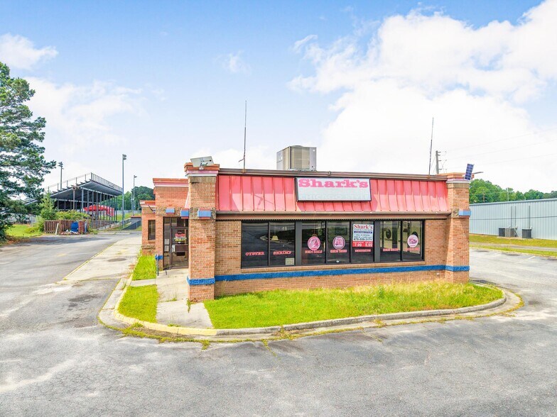 6121 Oak St, Eastman, GA à vendre - Photo de l’immeuble – Image 2 sur 9