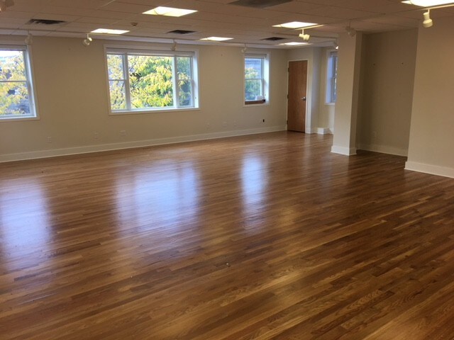 135 Bedford St, Stamford, CT à louer - Photo intérieure – Image 2 sur 8