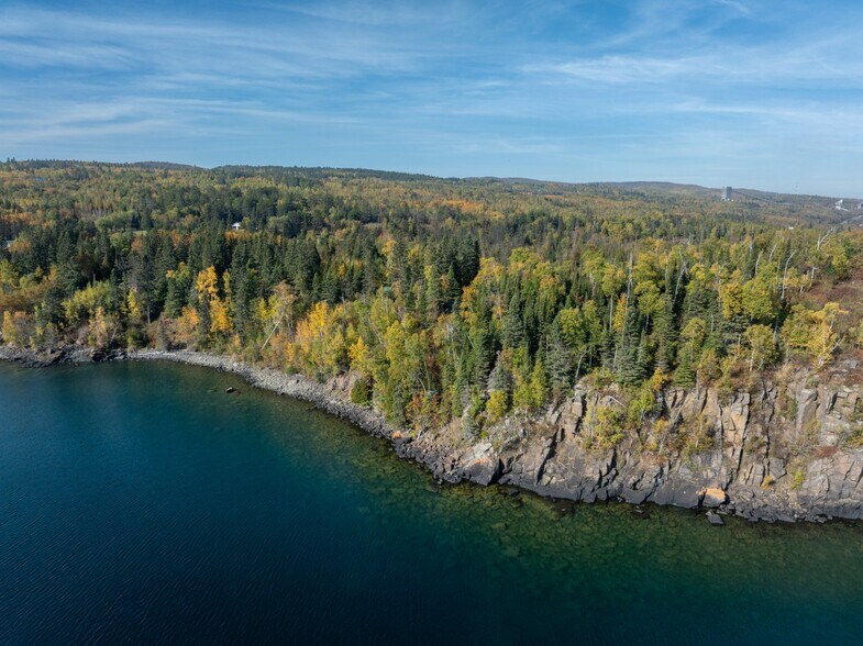 4870 Hwy 61, Beaver Bay, MN à vendre - Photo de l’immeuble – Image 2 sur 22