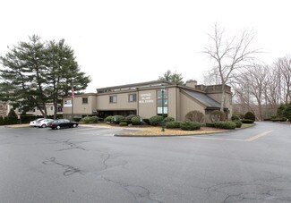 Plus de détails pour 3 Village Grn, Southbury, CT - Bureau à louer