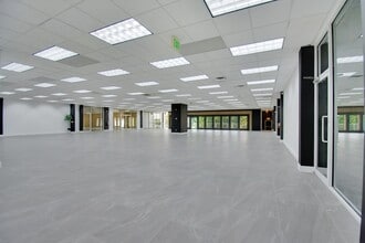 3390 Kori Rd, Jacksonville, FL à louer Photo intérieure– Image 2 sur 5