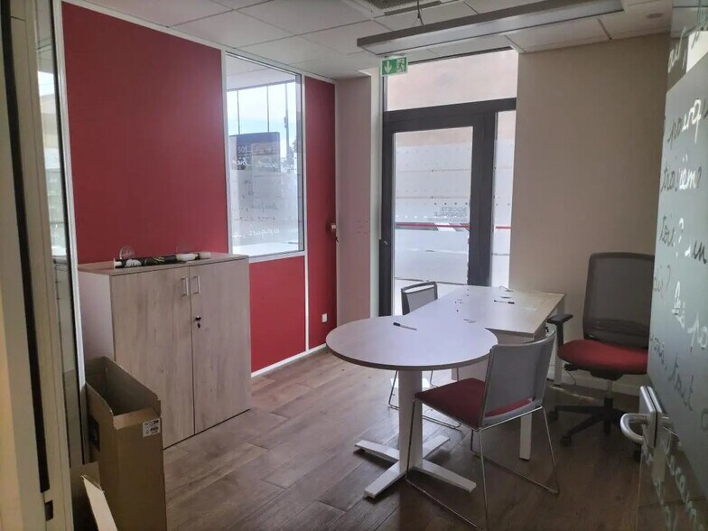7 Rue Francisco Ferrer, Oyonnax à louer - Photo de l’immeuble – Image 1 sur 11