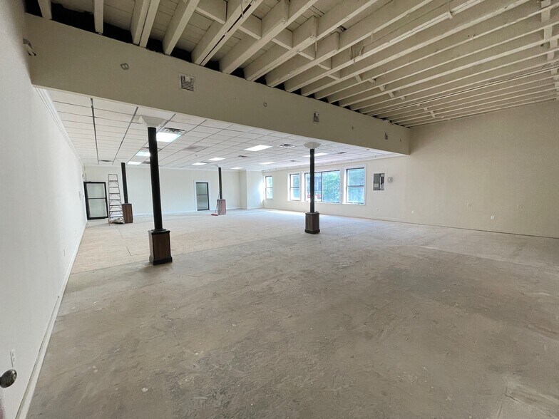 541-547 W 145th St, New York, NY à louer - Photo de l’immeuble – Image 2 sur 19