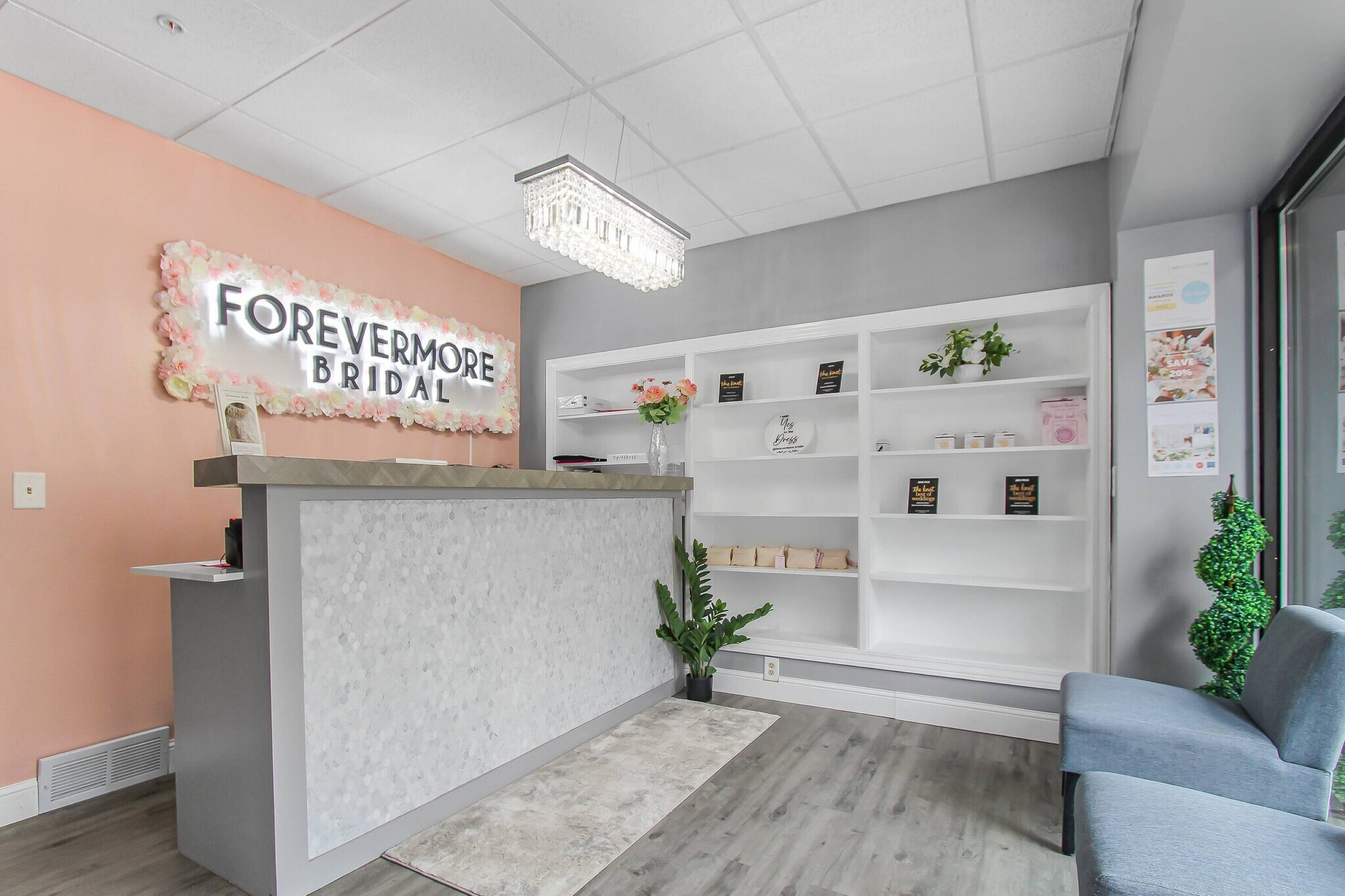 911 Madison Ave, Toledo, OH à louer Photo intérieure– Image 1 sur 10