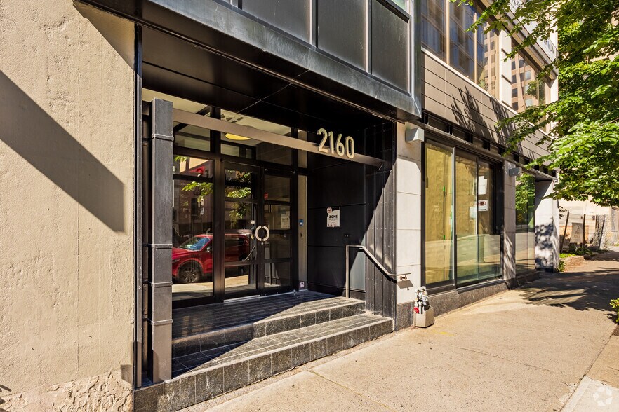 2160-2170 Rue de la Montagne, Montréal, QC à louer - Photo de l’immeuble – Image 3 sur 10