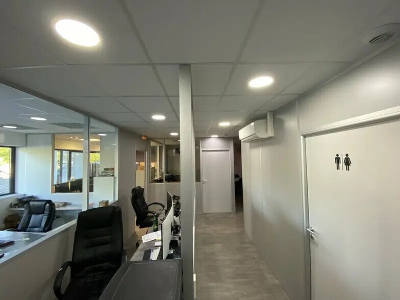 Bureau dans Pessac à louer - Photo intérieure – Image 2 sur 12