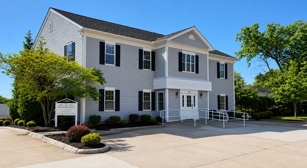 698 E Washington St, Medina, OH à louer - Photo de l’immeuble – Image 1 sur 2
