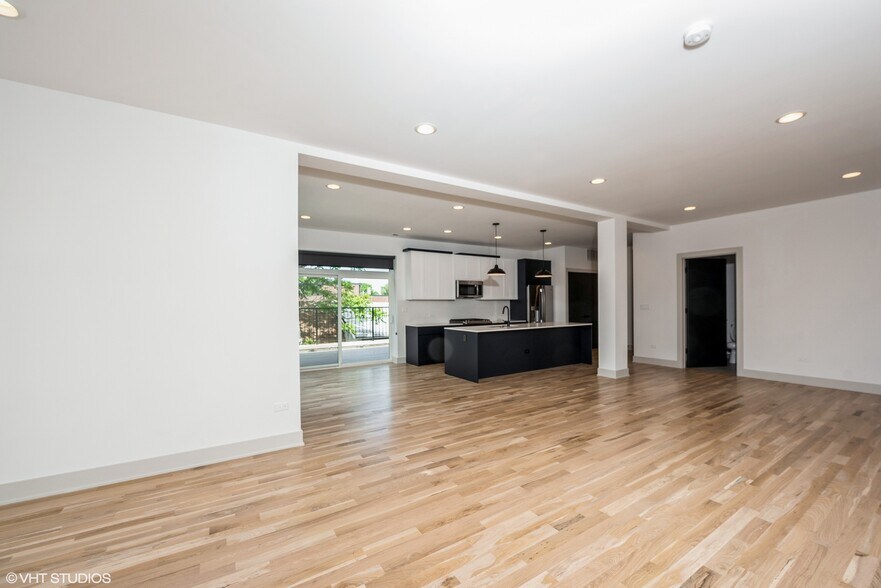 2500 N Halsted St, Chicago, IL à vendre - Photo de l’immeuble – Image 3 sur 4