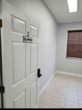 4865 Palm Coast Pky, Palm Coast, FL à louer Photo intérieure– Image 2 sur 6