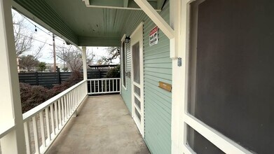 108 W 38th St, Austin, TX à louer - Vidéo sur l’annonce professionnelle 