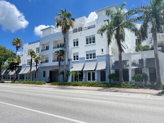 Plus de détails pour 151 NE 5th Ave, Delray Beach, FL - Bureau/Local commercial à louer