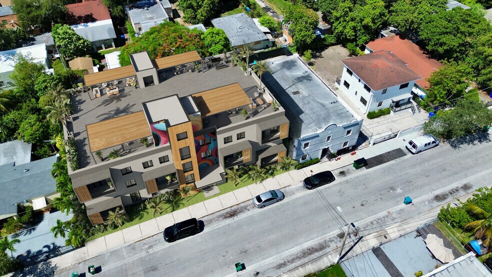255 NW 32nd St, Miami, FL à vendre - Photo de l’immeuble – Image 3 sur 14