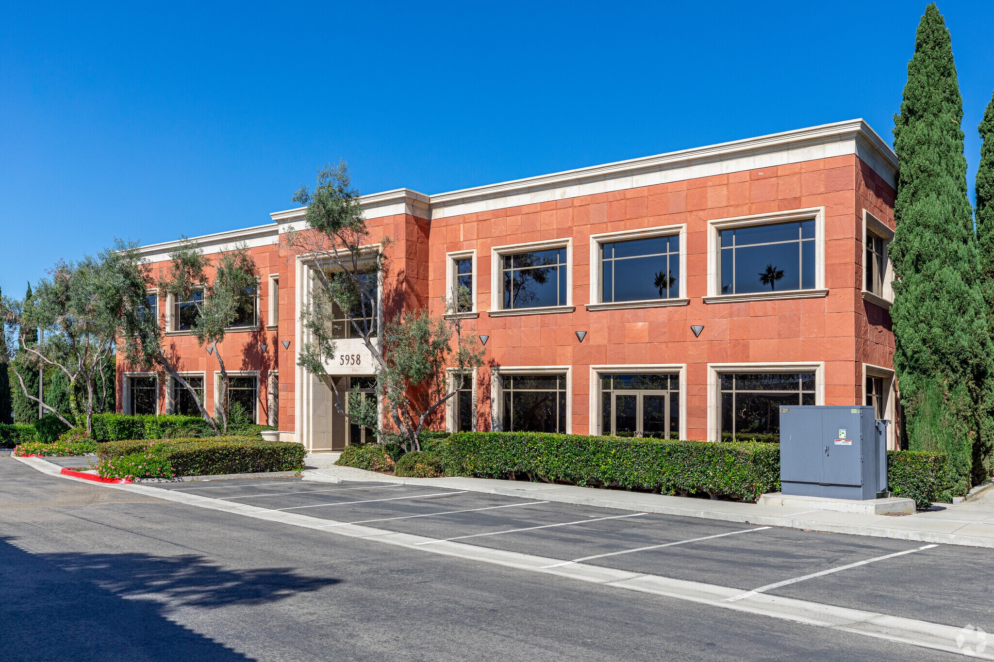 5958 Priestly Dr, Carlsbad, CA à vendre Photo principale– Image 1 sur 14