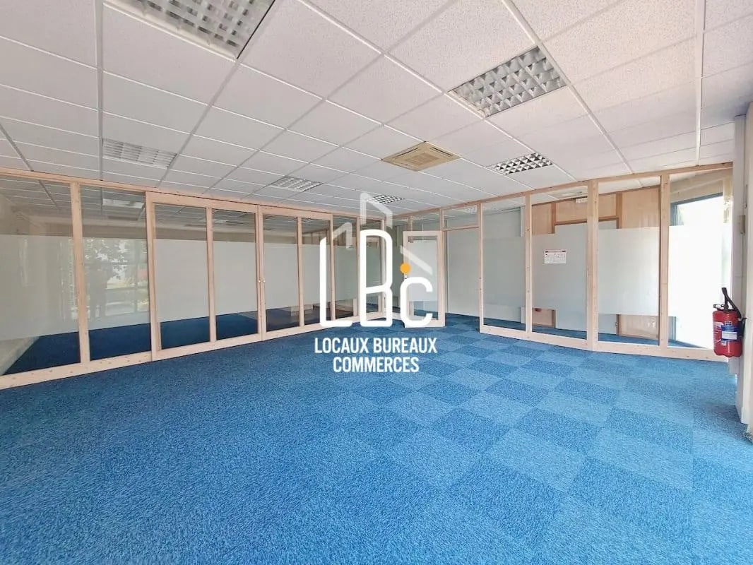 26 Bis Boulevard Jean Monnet, Rezé à louer Photo de l’immeuble– Image 1 sur 12