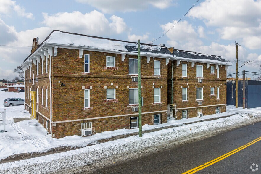 14299 Fordham St, Detroit, MI à vendre - Photo de l’immeuble – Image 3 sur 12