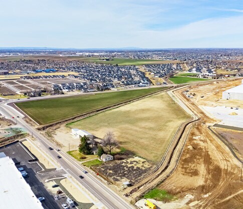 Ustick Rd & Midland Blvd, Nampa, ID à louer - Photo de la construction – Image 2 sur 6