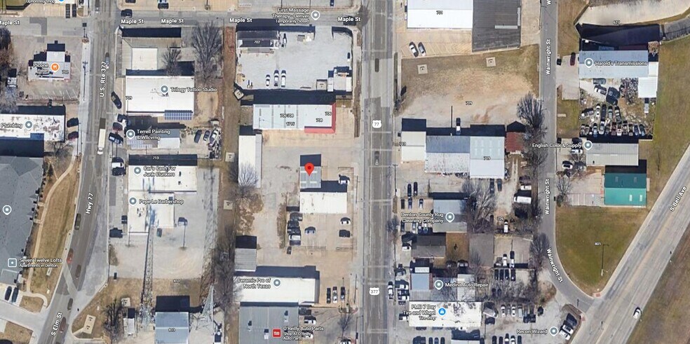 706 Locust St portefeuille de 5 biens à vendre sur LoopNet.fr - Photo principale – Image 2 sur 5