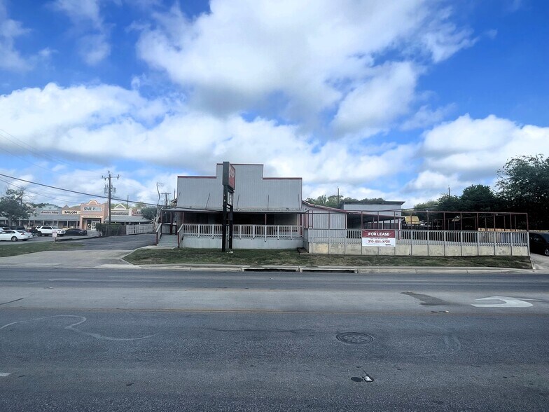 13525 Wetmore Rd, San Antonio, TX à louer - Photo de l’immeuble – Image 3 sur 48