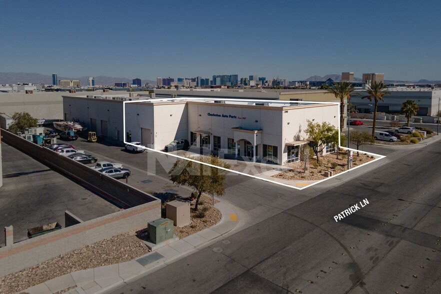 5090 W Patrick Ln, Las Vegas, NV à louer - Photo de l’immeuble – Image 1 sur 6