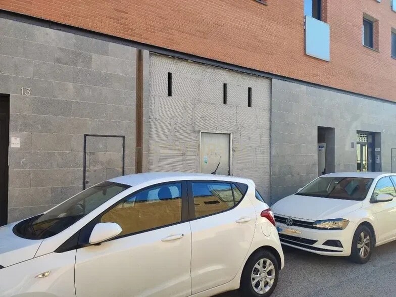Immeuble residentiel dans Vilafranca del Penedès, Barcelona à vendre - Photo de l’immeuble – Image 2 sur 4