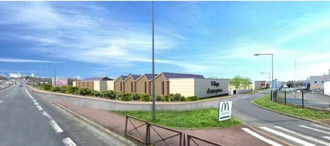 Plus de détails pour Local d’activités à vendre