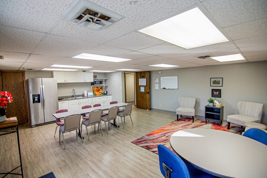 811 E Saint Andrew St, Rapid City, SD à louer - Photo intérieure – Image 3 sur 8