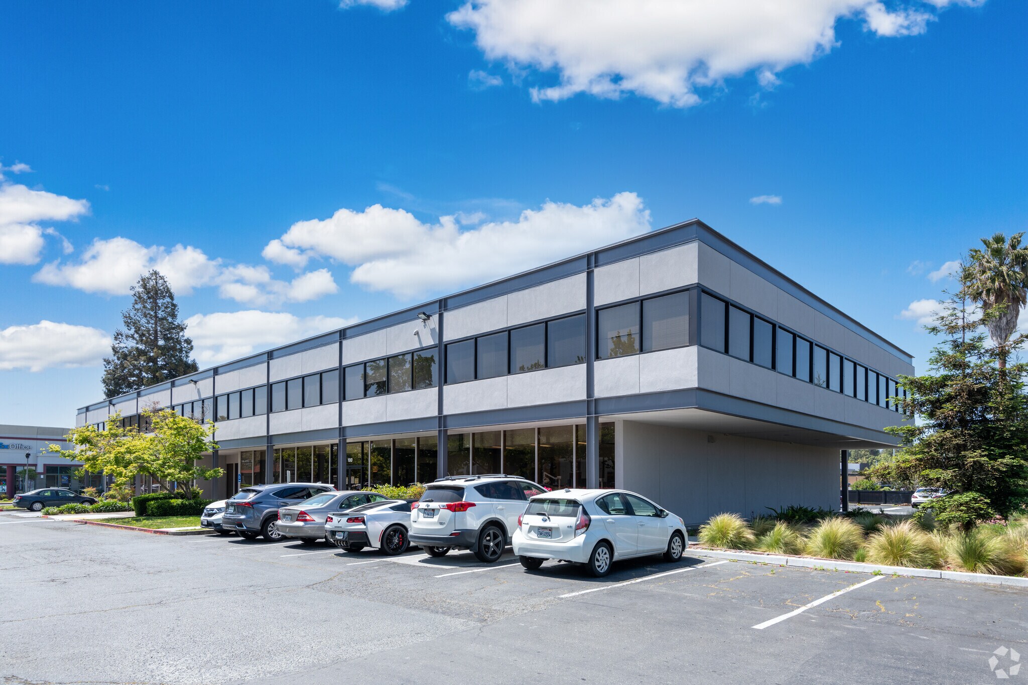 620 Contra Costa Blvd, Pleasant Hill, CA à louer Photo de l’immeuble– Image 1 sur 4