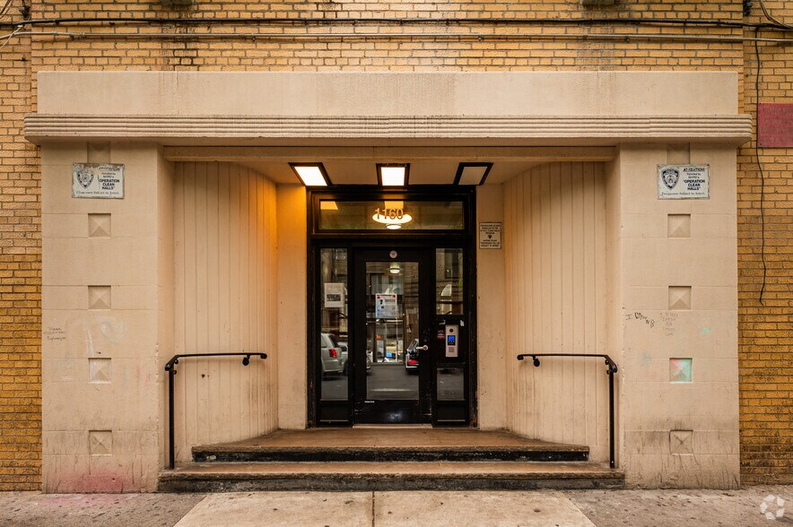 1160 Evergreen Ave, Bronx, NY à vendre - Photo de l’immeuble – Image 3 sur 4
