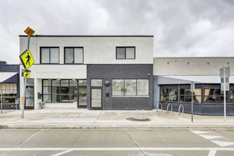 23831-23833 John R Rd, Hazel Park, MI à louer Photo intérieure– Image 1 sur 30