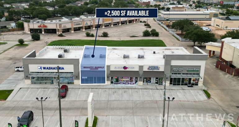 7016 Fry Rd, Cypress, TX à louer - Photo de l’immeuble – Image 1 sur 3