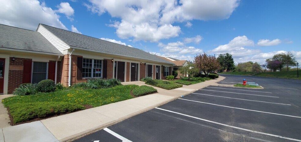 400-440 Hospital Dr, Warrenton, VA à vendre - Photo de l’immeuble – Image 2 sur 8