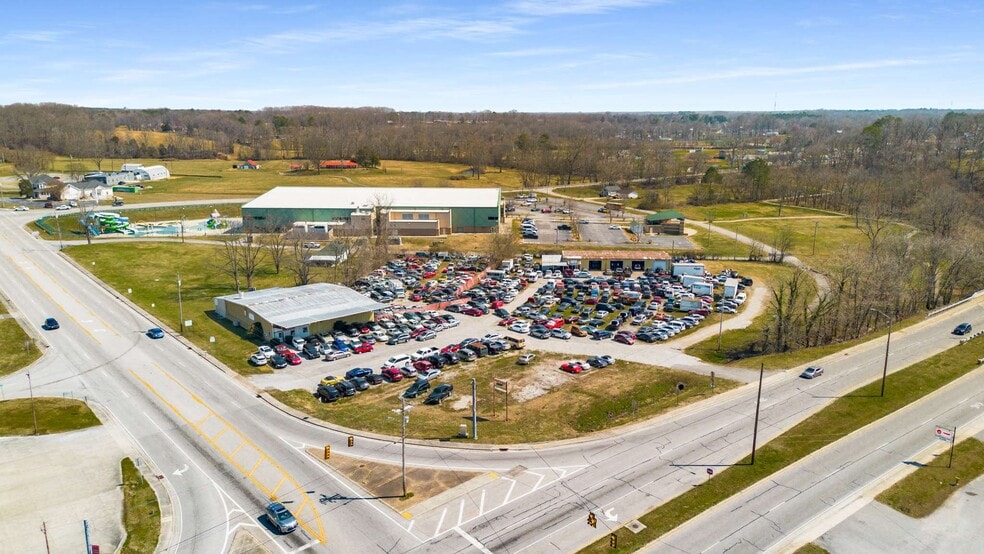 34 Woodbury Hwy, Manchester, TN à vendre - Photo principale – Image 3 sur 9