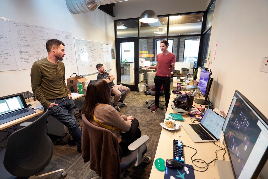 1528 Webster St, Oakland, CA à louer - Photo de l’immeuble – Image 3 sur 24