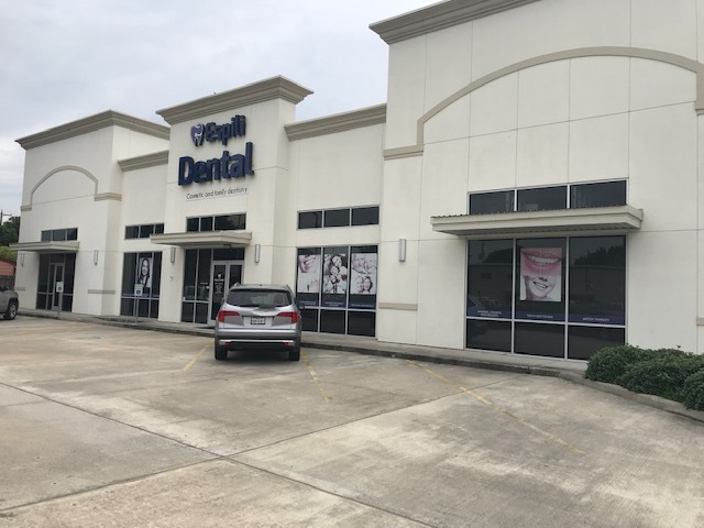 8012 Howard Dr, Houston, TX à louer - Photo de l’immeuble – Image 1 sur 3
