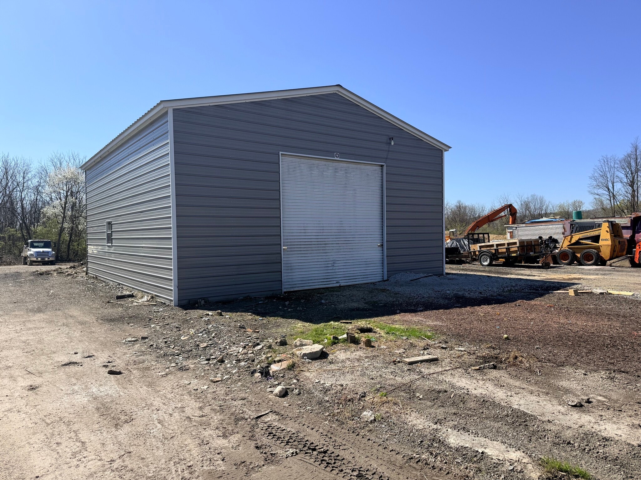 441 Clover Mill Rd, Exton, PA à louer Photo de l’immeuble– Image 1 sur 2