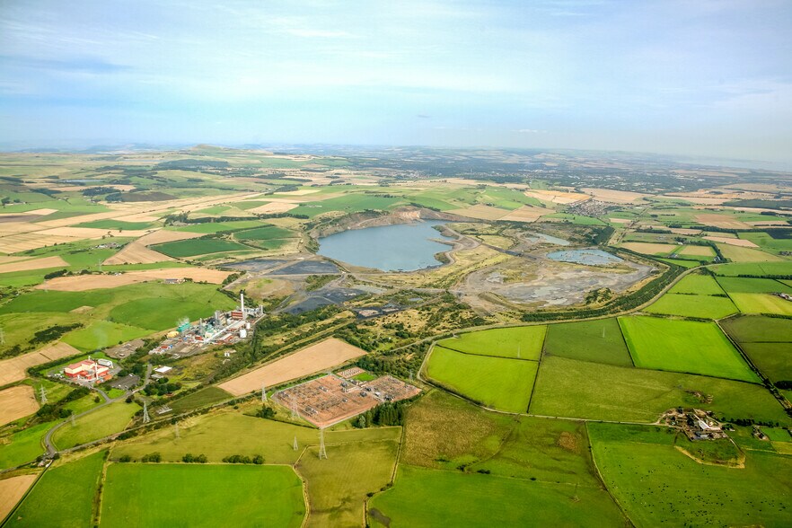 8B Plot, Kinglassie à vendre - Aérien – Image 1 sur 2