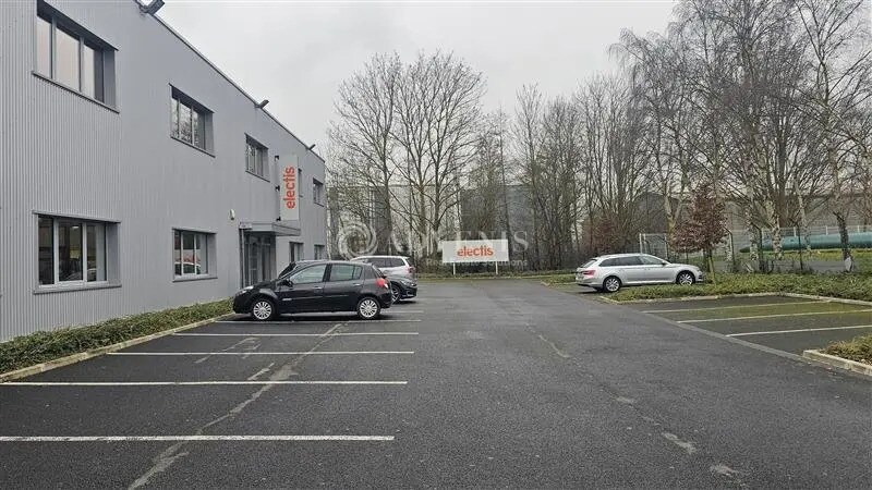 Industriel/Logistique dans Lesquin à louer - Photo de l’immeuble – Image 2 sur 12