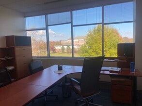 19490 Sandridge Way, Lansdowne, VA à louer Photo intérieure– Image 1 sur 13