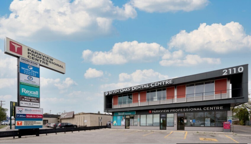 2110 Main St, Winnipeg, MB à vendre Photo principale– Image 1 sur 2