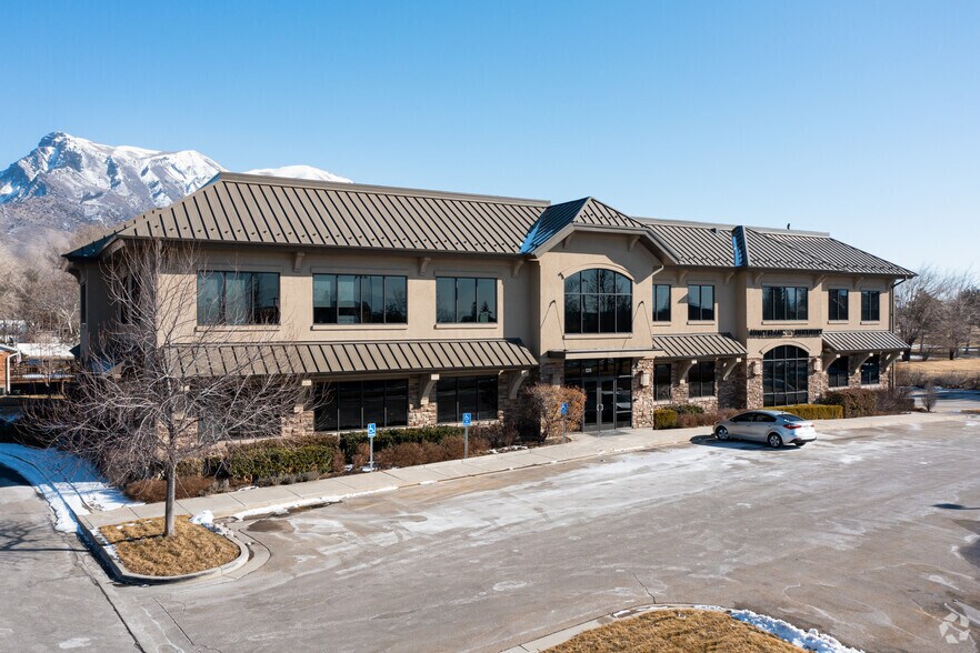 5255 W 11000 N, Highland, UT à vendre - Photo de l’immeuble – Image 1 sur 24