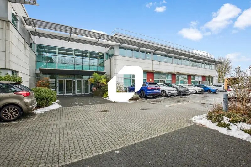 Bureau dans Roissy-en-France à louer Photo de l’immeuble– Image 1 sur 15